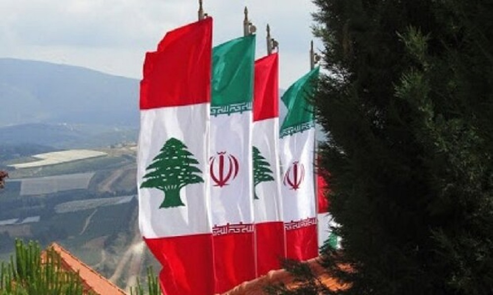 علما لبنان وإيران. (أرشيف)