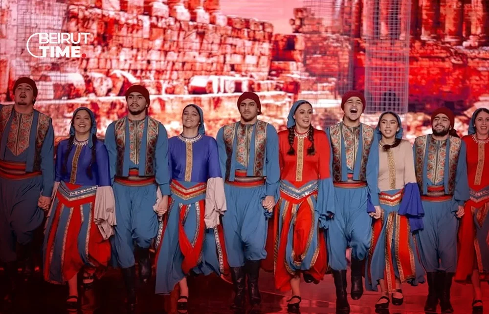 عائلات وقرى وقلوب ترقص.. الدبكة بوصفها ذاكرة جماعية للبنان