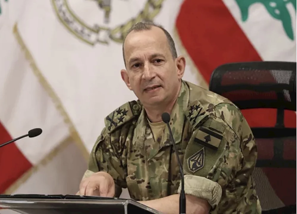 قائد الجيش أبلغ "اللاءات" الأربعة.. ولا استقالة!