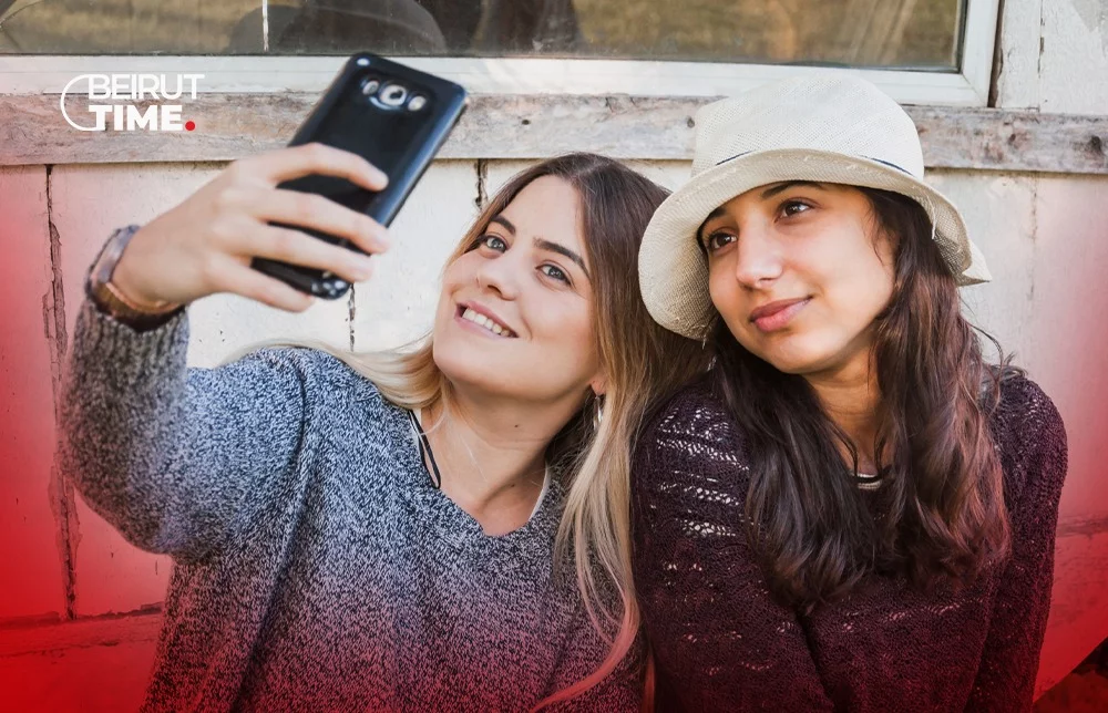 جيل زيد: أذكى أم أغبى؟