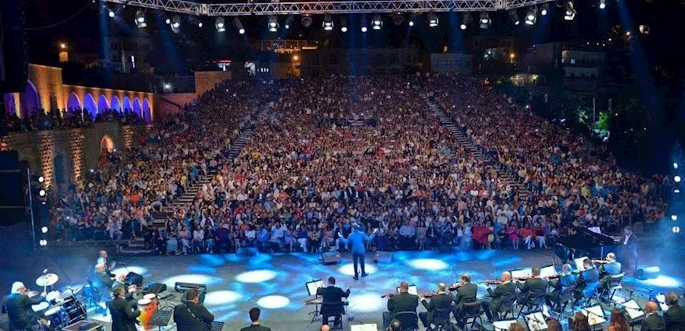 لبنان اليوم.. هل يستكمل موسمه السياحي؟
