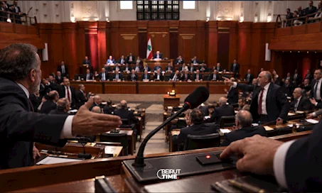 الميكروفون الإنتقائي على منصة مجلس النواب